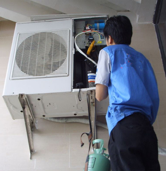 四方台空调开机无反应维修